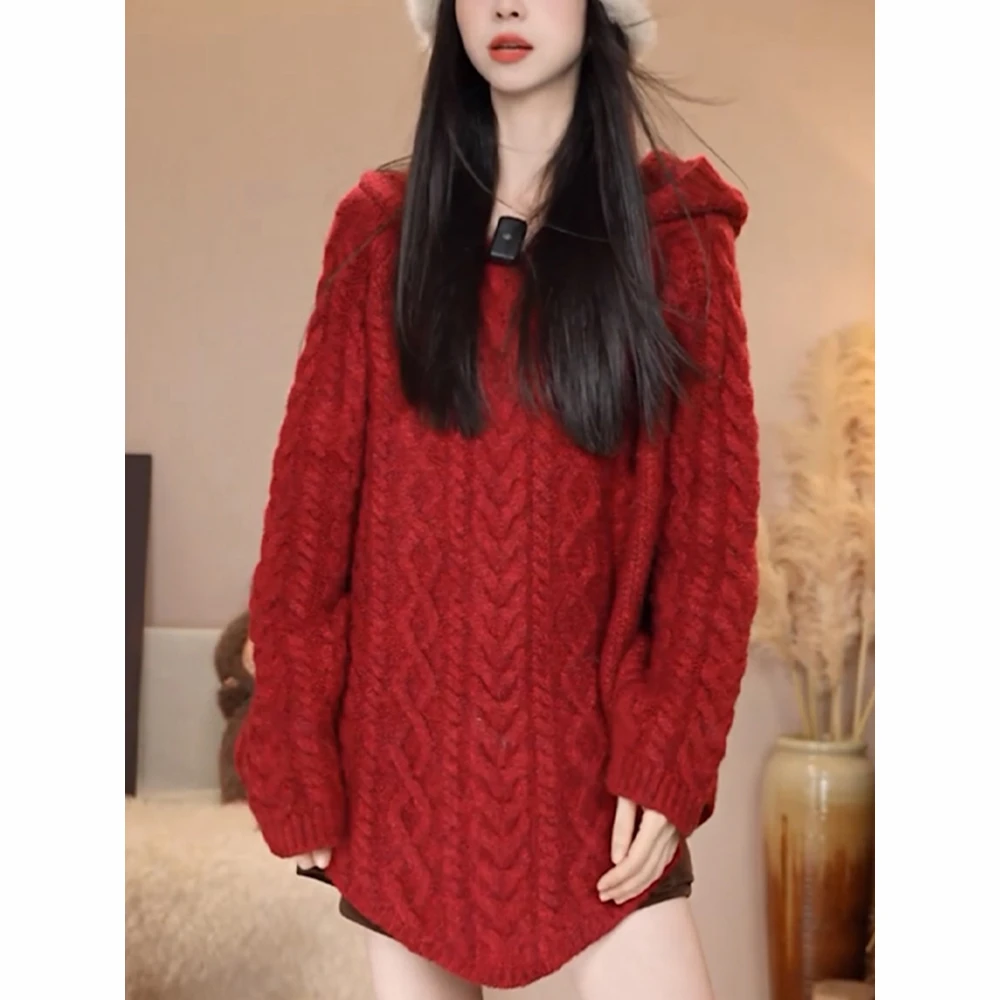 红色麻花连帽毛衣女士秋冬新款慵懒风宽松洋气显瘦休闲针织衫上衣