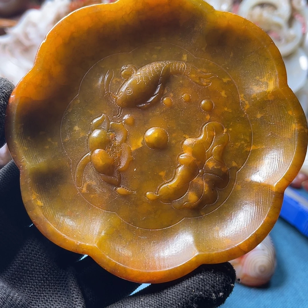 和田玉（糖玉）未镶嵌颈饰