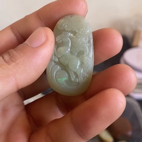 未镶嵌颈饰玛瑙/玉髓和田籽料吊坠