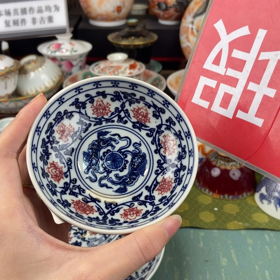 陶瓷的设计师是一个人的