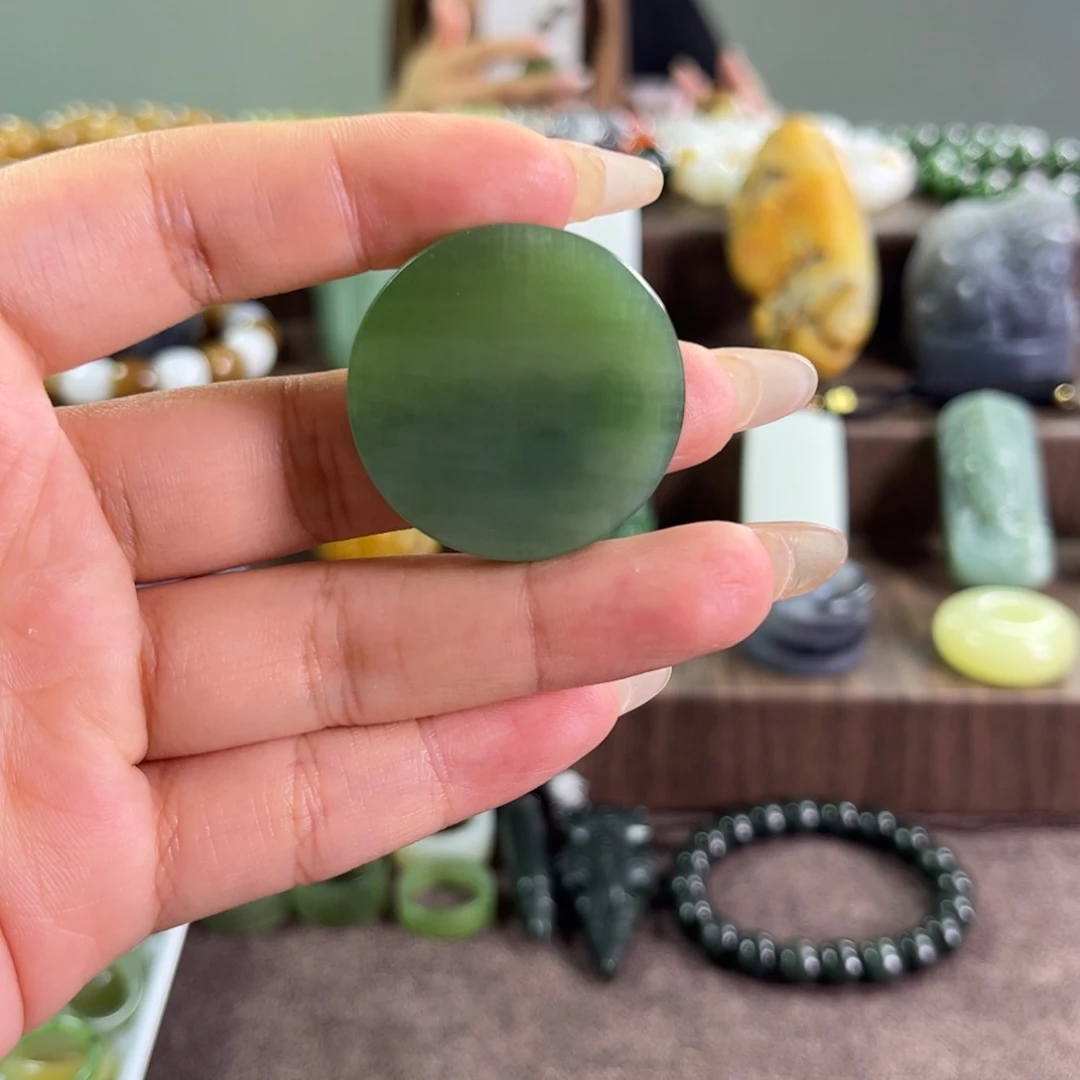 和田玉未镶嵌吊坠(不含链)