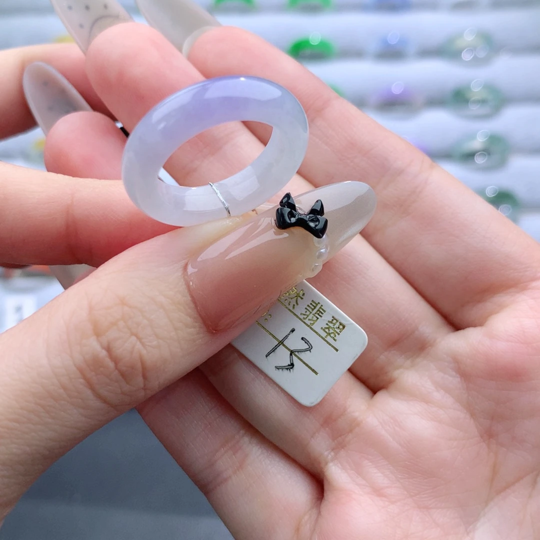 翡翠未镶嵌戒指戒指