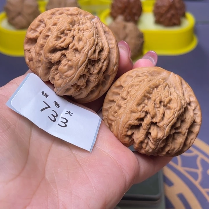 文玩核桃把件粗筋48/733