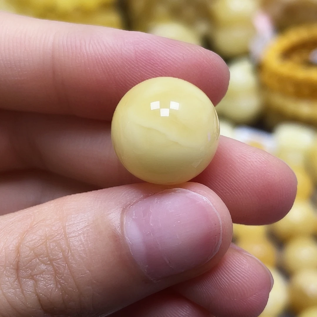 蜜蜡未镶嵌裸石15.5mm