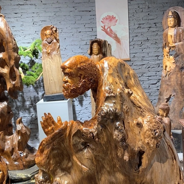 有机玻璃秋*达摩