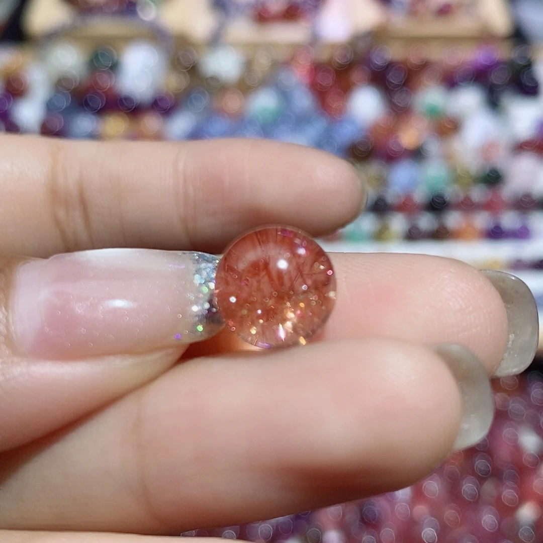 月****未镶嵌珠宝半成品水晶金草莓单珠打孔不退