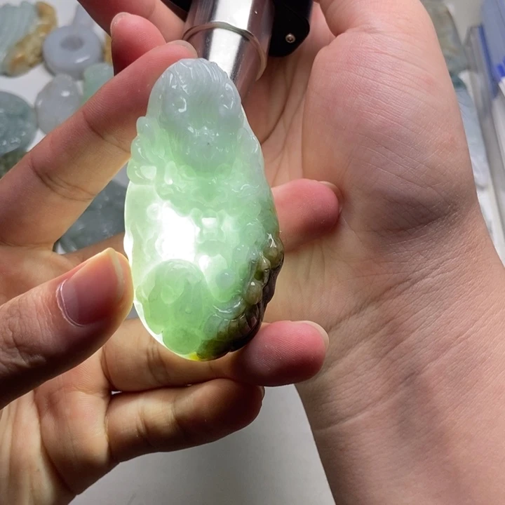 颈饰未镶嵌翡翠龙牌32