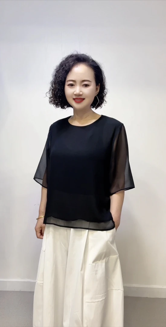 黑色七分袖宽松遮肚圆领女夏季气质洋气小衫