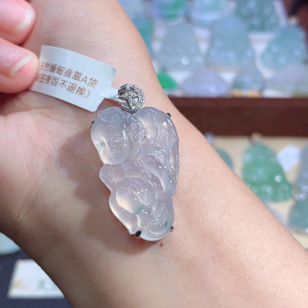 吊坠(不含链)18K金镶嵌翡翠天使