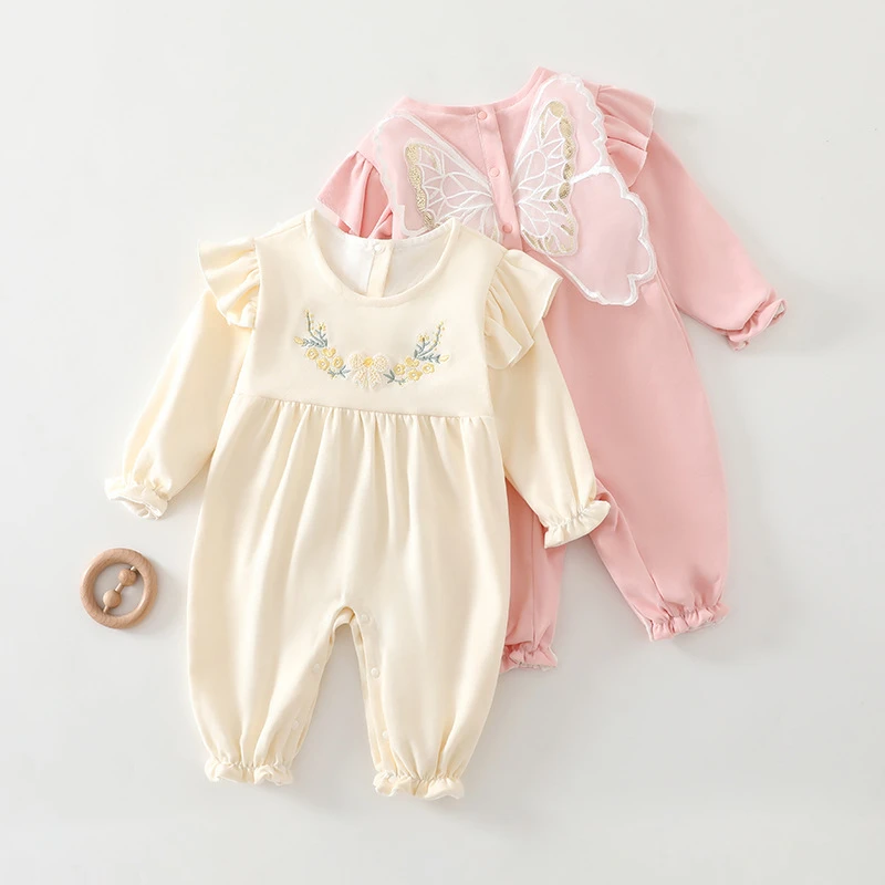 女童秋季童裝2025满月宝宝春秋款韩版飞飞袖刺绣双层婴儿连体衣