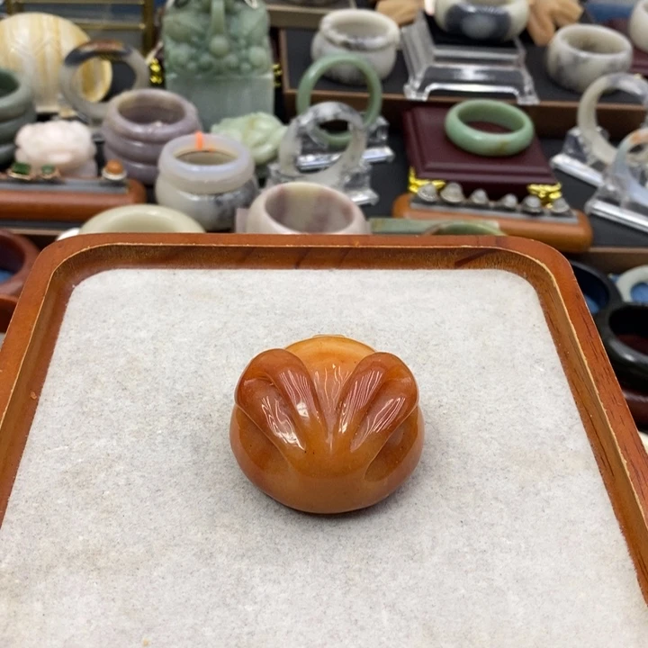 未镶嵌石英岩玉手饰