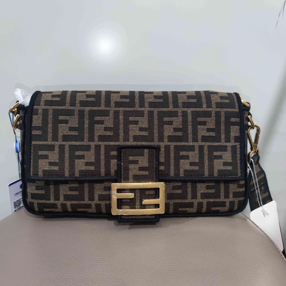 95新 FENDI/芬迪 /唐唐/腰带/250916059