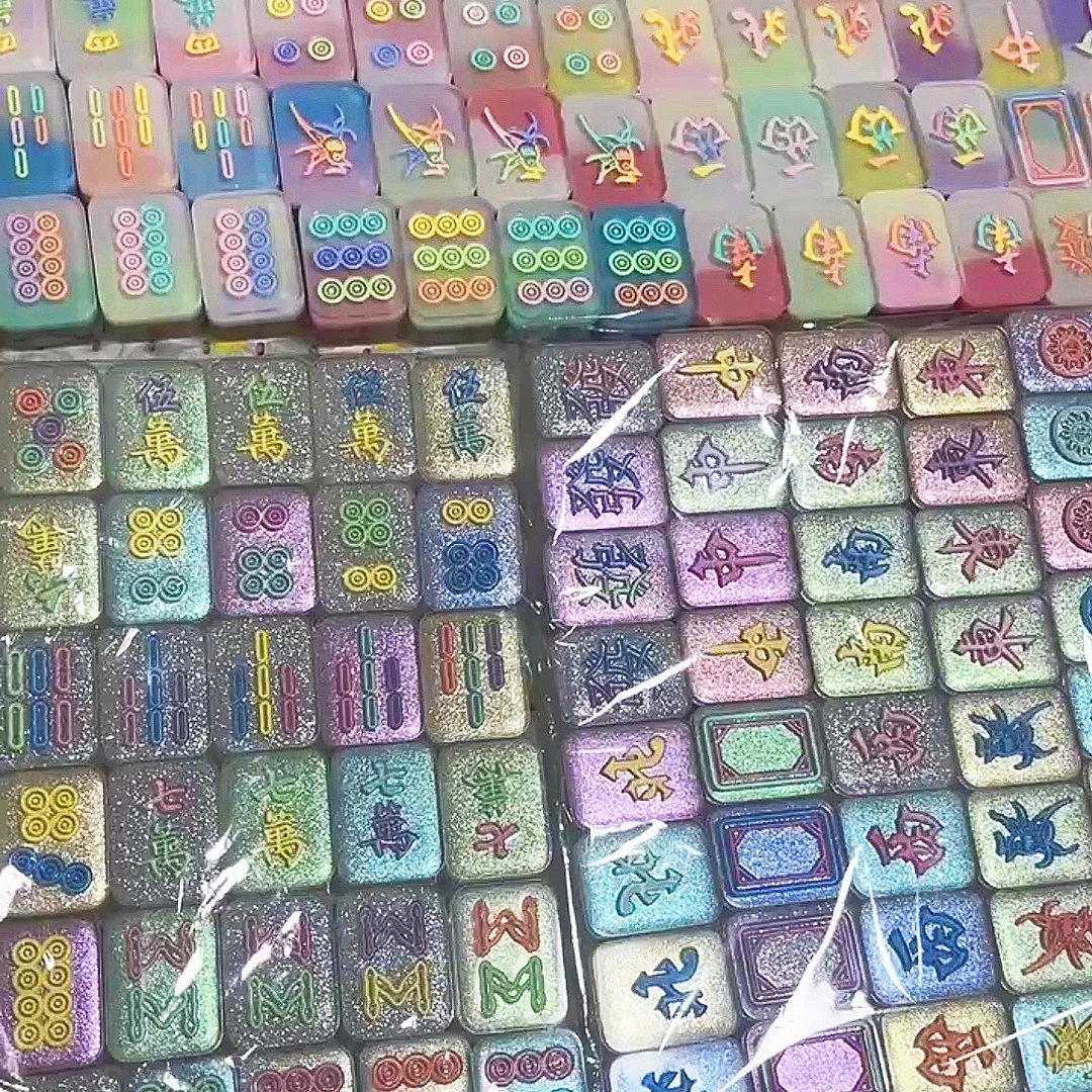 新款潮玩DIY手工滴胶树脂瓦西子渲染公仔人鱼姬麻将挂件桌摆件