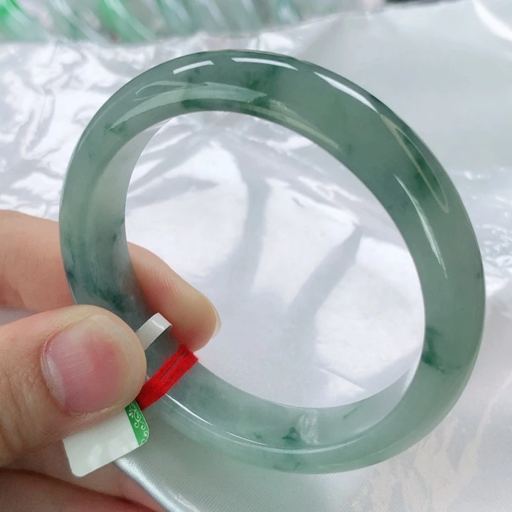 未镶嵌手镯翡翠天然A货翡翠手镯