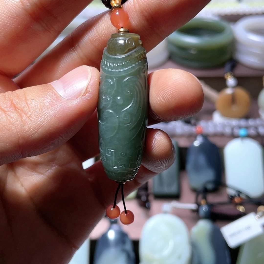 和田玉挂件未镶嵌