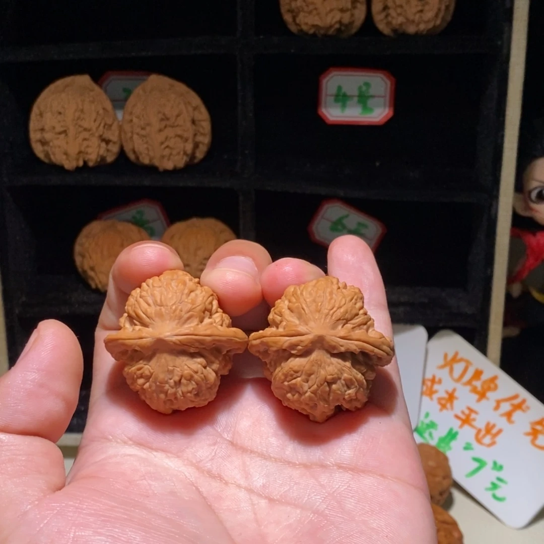 霸***气文玩核桃把件蚂蚁250100