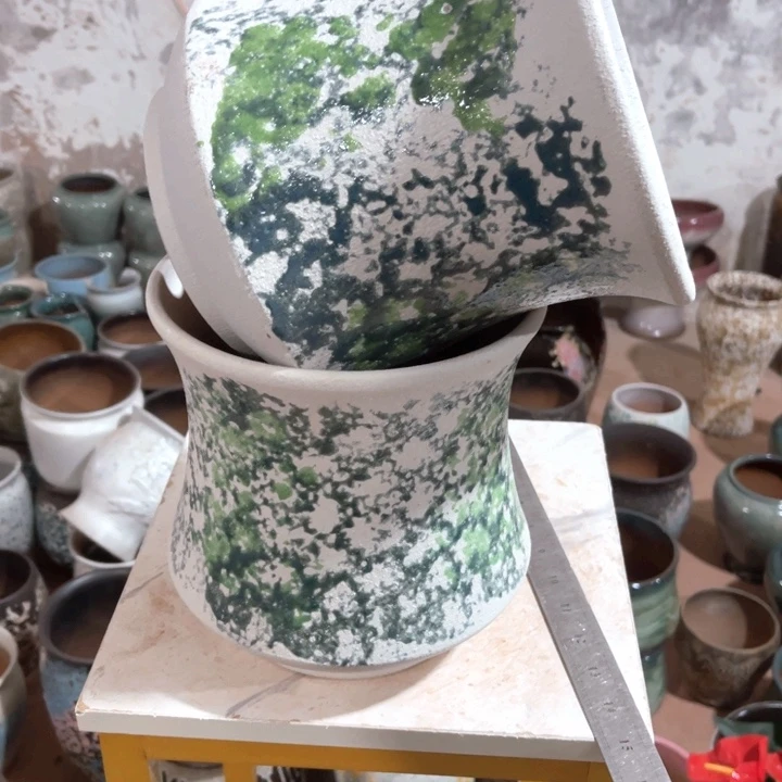 紫砂花盆口径20高度20两只正品