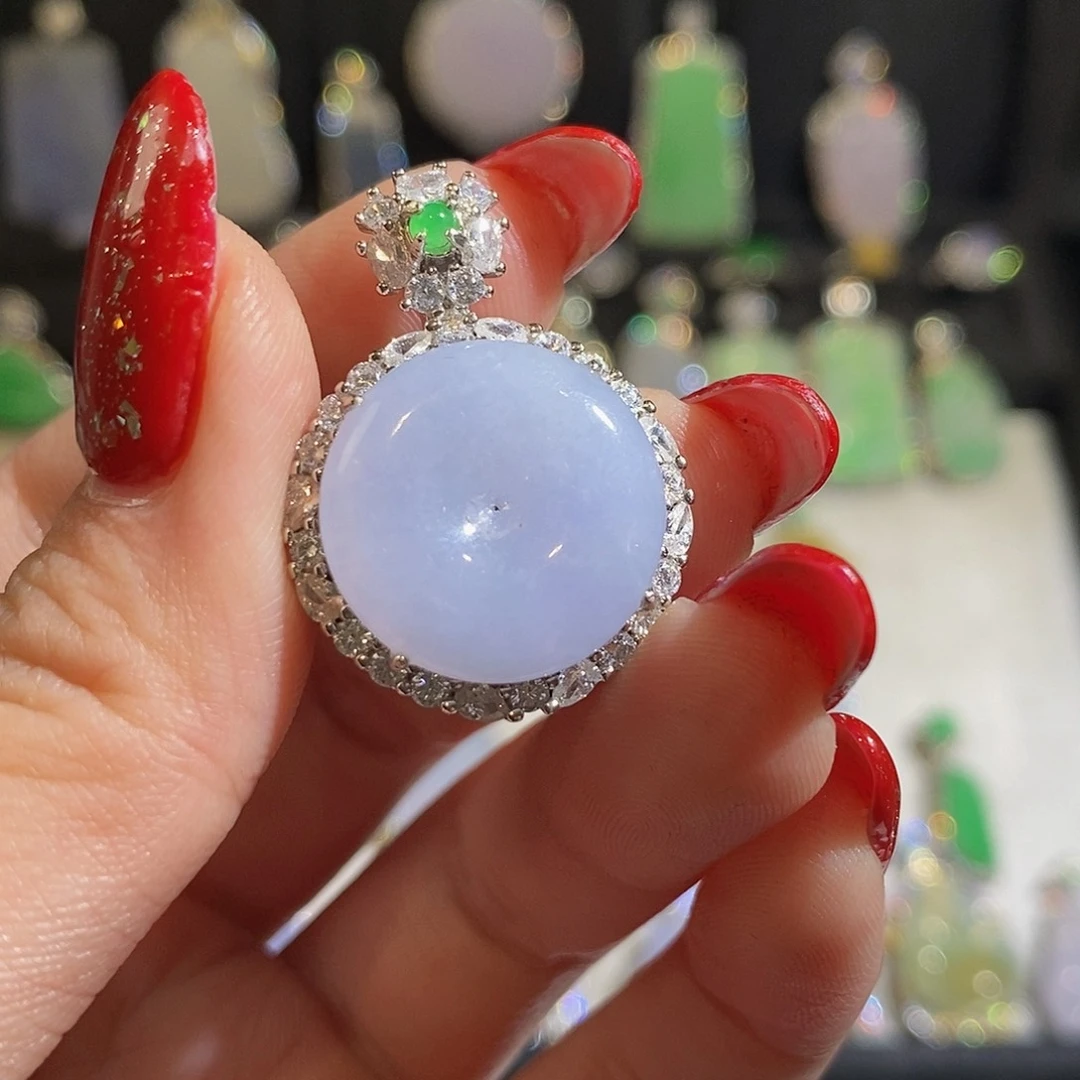 翡翠颈饰银S925镶嵌天然翡翠