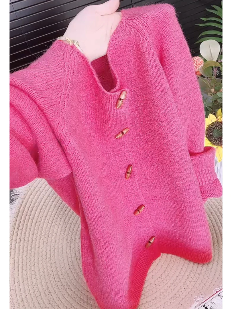 高级感糖果色牛角扣针织开衫女秋季2025新款法式粉色长袖小衫外套