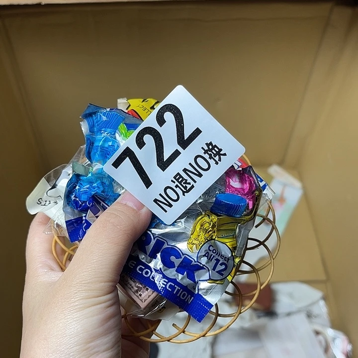 风***路琉璃手工艺品。11111