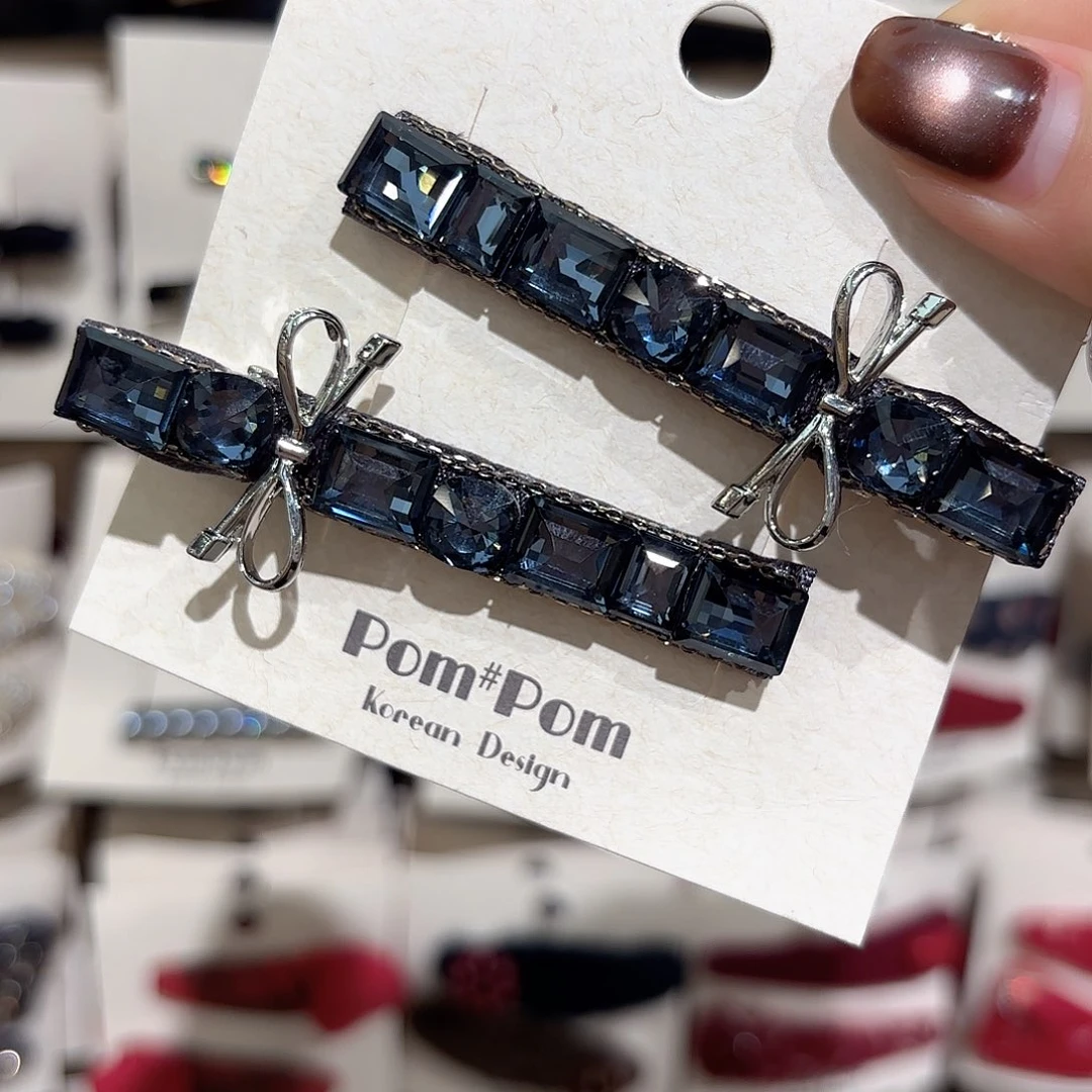 皮质铁合金蓝色压夹一对