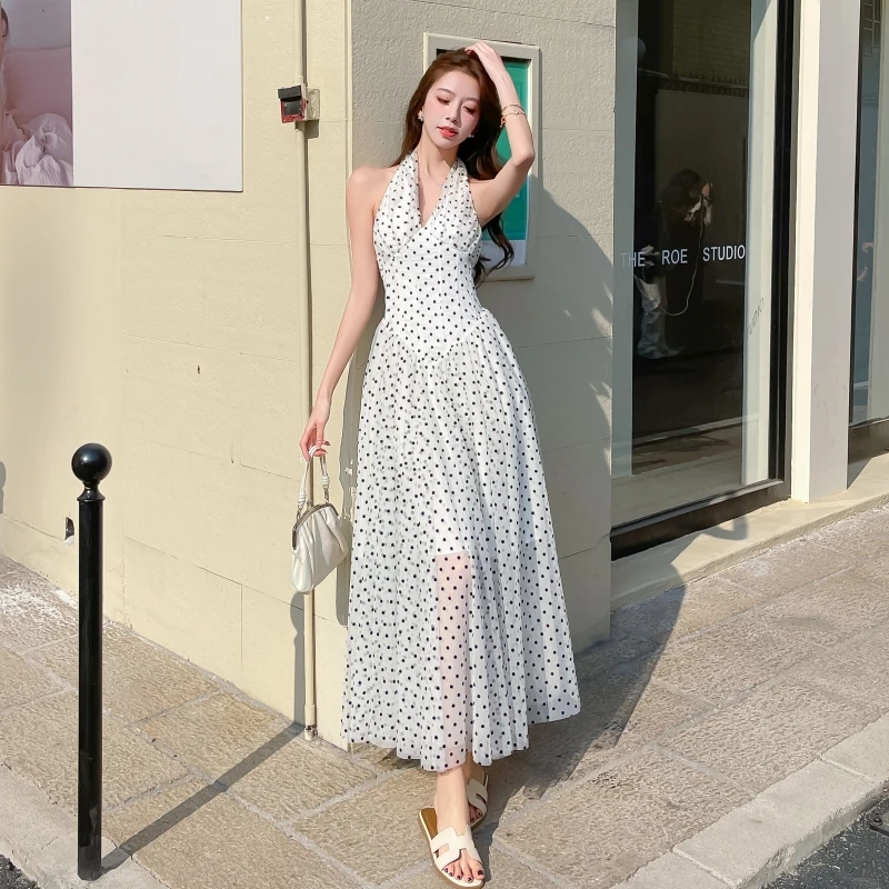 GD灰尘邓邓 法式气质高级时尚小众设计波点纯欲连衣裙