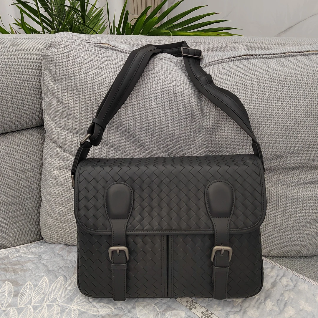 头层牛皮手工编织邮差包斜挎包单肩包时尚洋气轻奢长31高21厚11