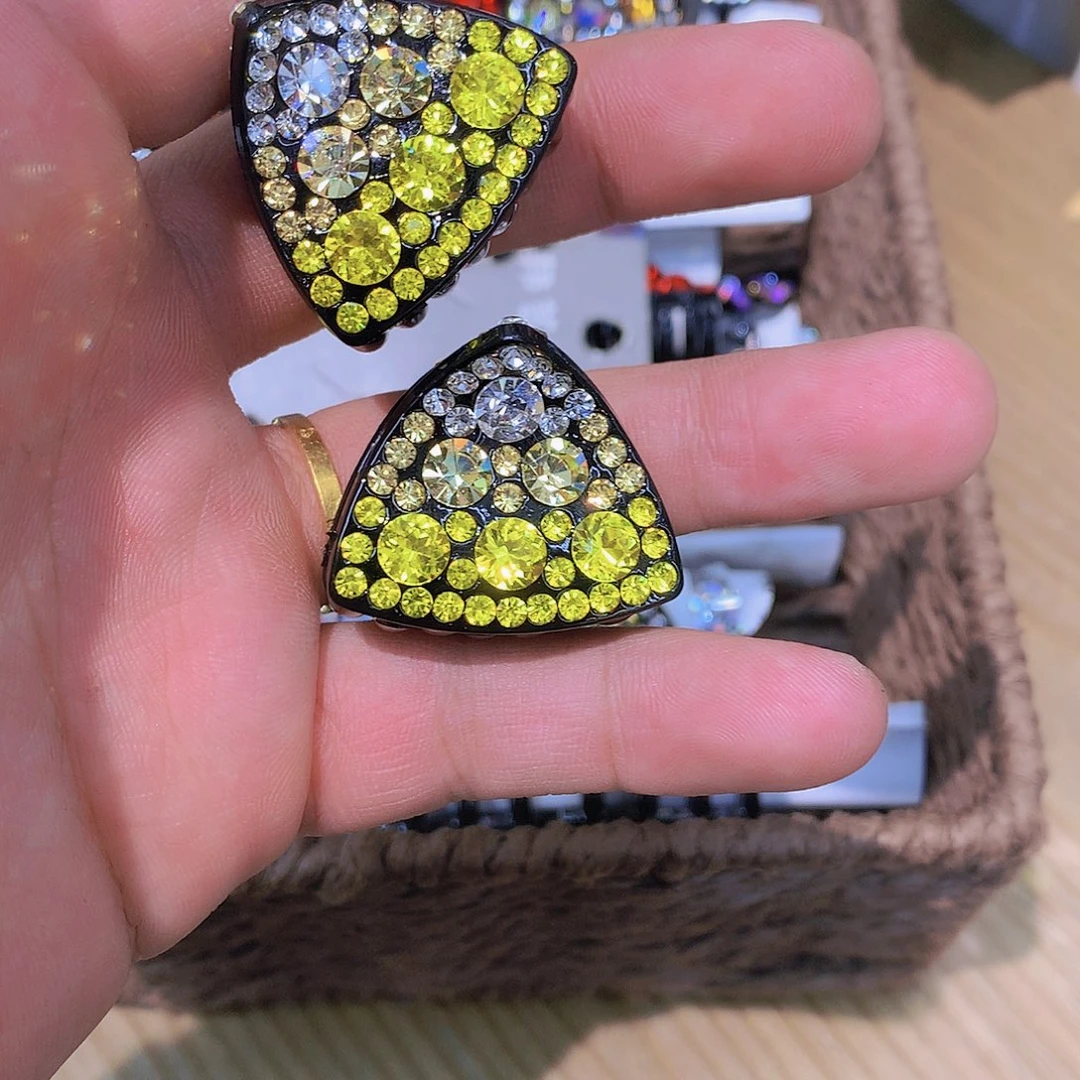 仿水晶铜合金猫抓