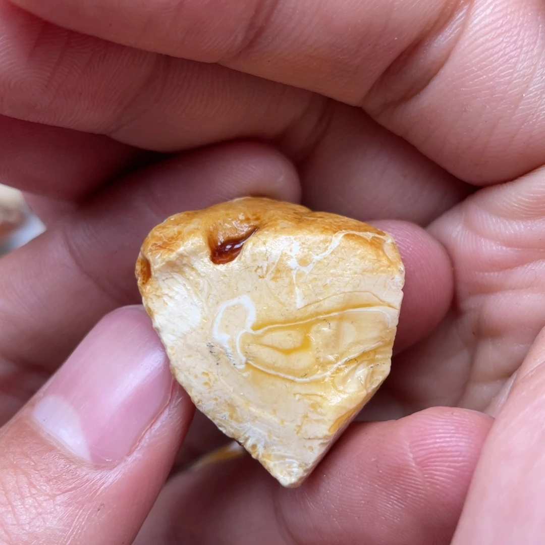 乔***爸定制琥珀未镶嵌天然蜜蜡