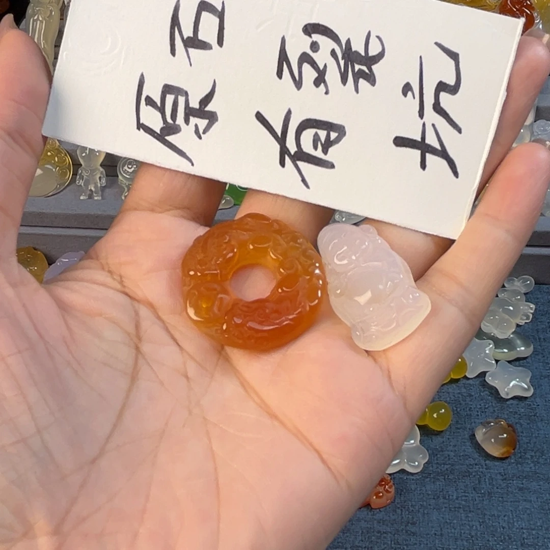 玛瑙/玉髓未镶嵌颈饰