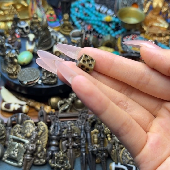 豌***米泥塑闪价漏价一件