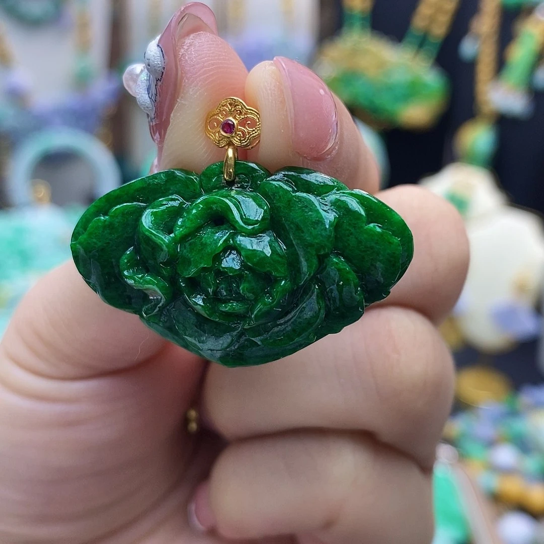 翡翠颈饰18K金镶嵌天然