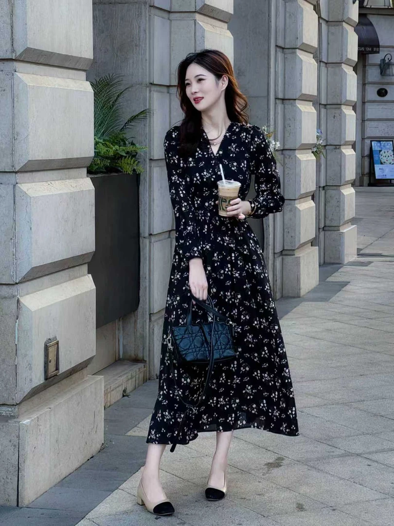 【巴黎之夜】2025秋季新款时尚碎花法式气质显瘦高级感女装连衣裙