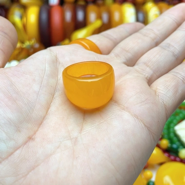树脂制品22号黄色指环