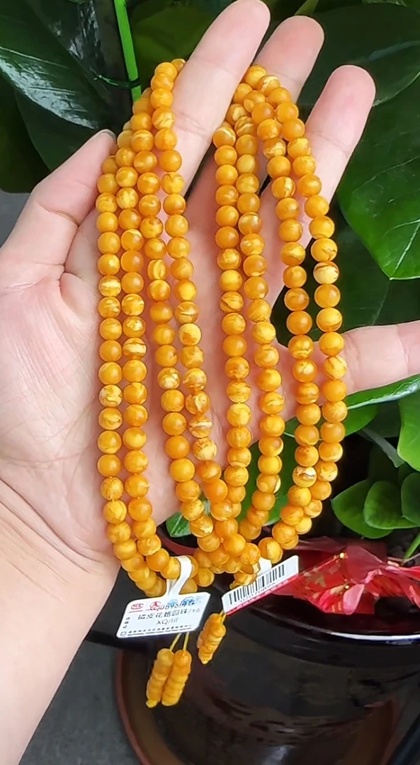 【齐福珠宝】XQ0896/6mm天然琥珀丹麦石膏花蜡佛珠 （多样性发其一）