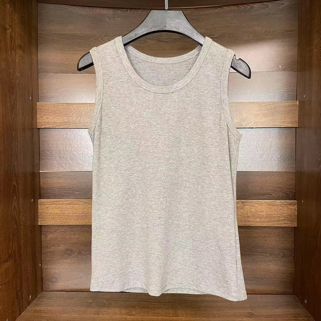 弹力舒适纯色背心