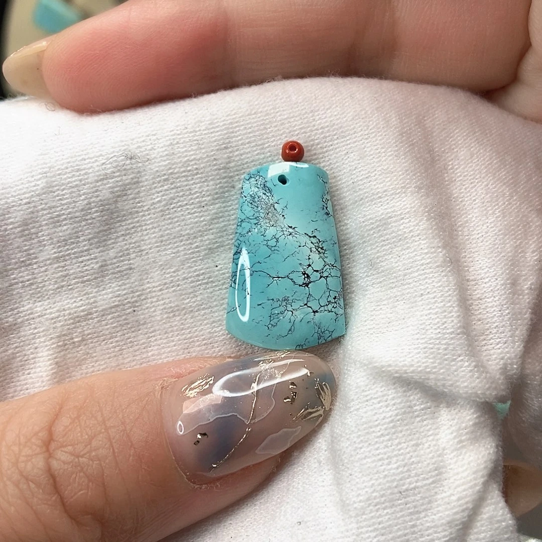 南红玛瑙未镶嵌珠宝奇石