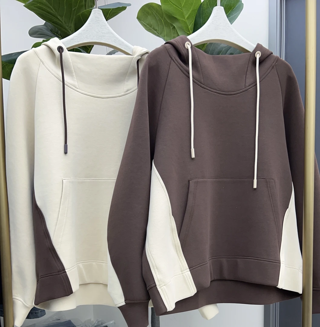 水淼休闲连帽卫衣显瘦