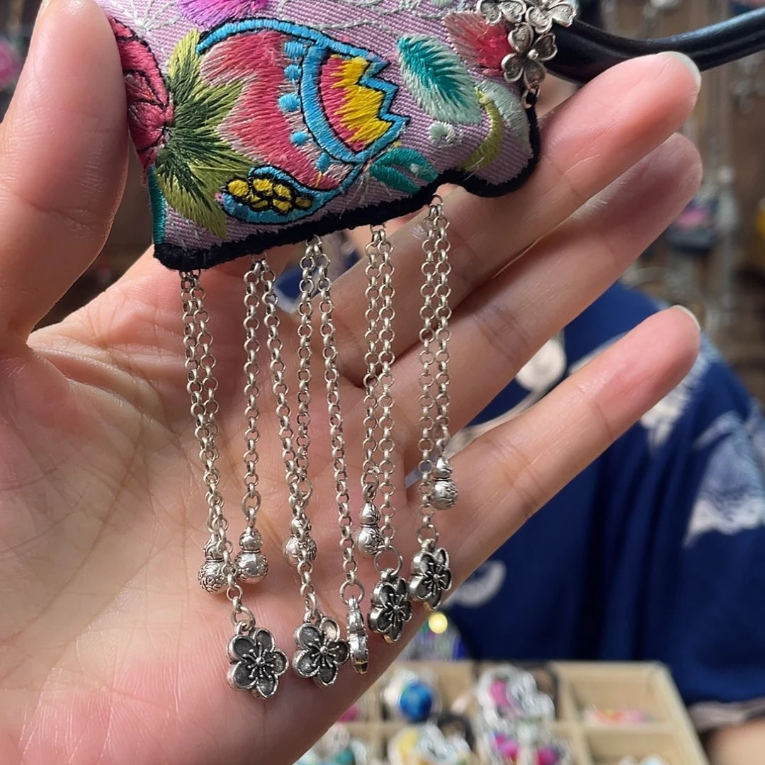 花岗石铁合金发簪