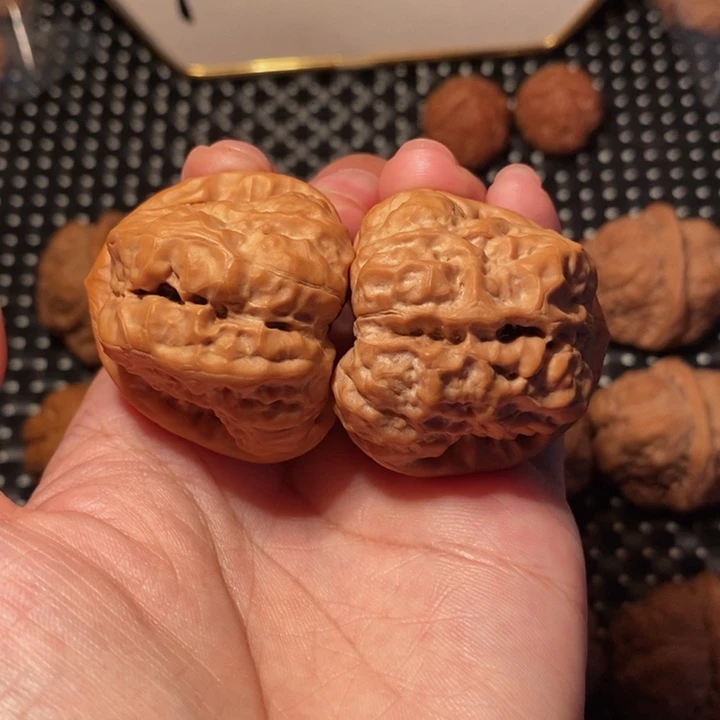 把件文玩核桃开背八蹬腿