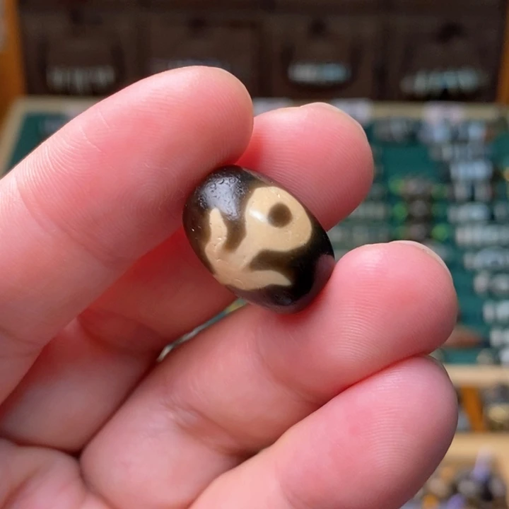 未镶嵌玛瑙/玉髓珠宝半成品