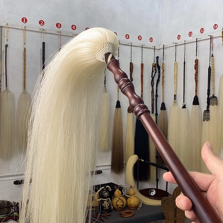 马尾拂尘一物一拍