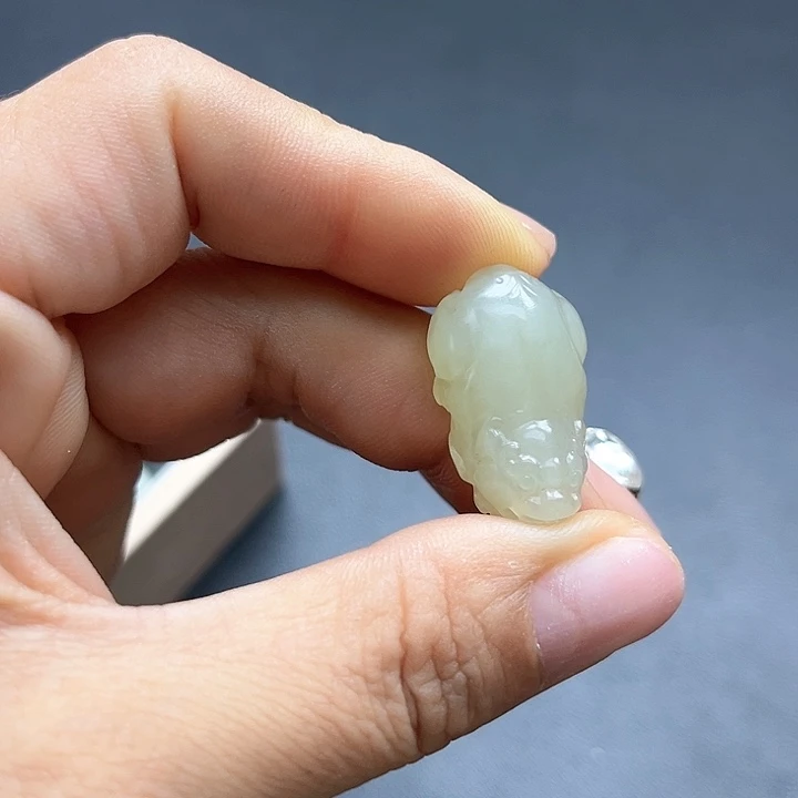 【闪购商品】颈饰未镶嵌和田玉