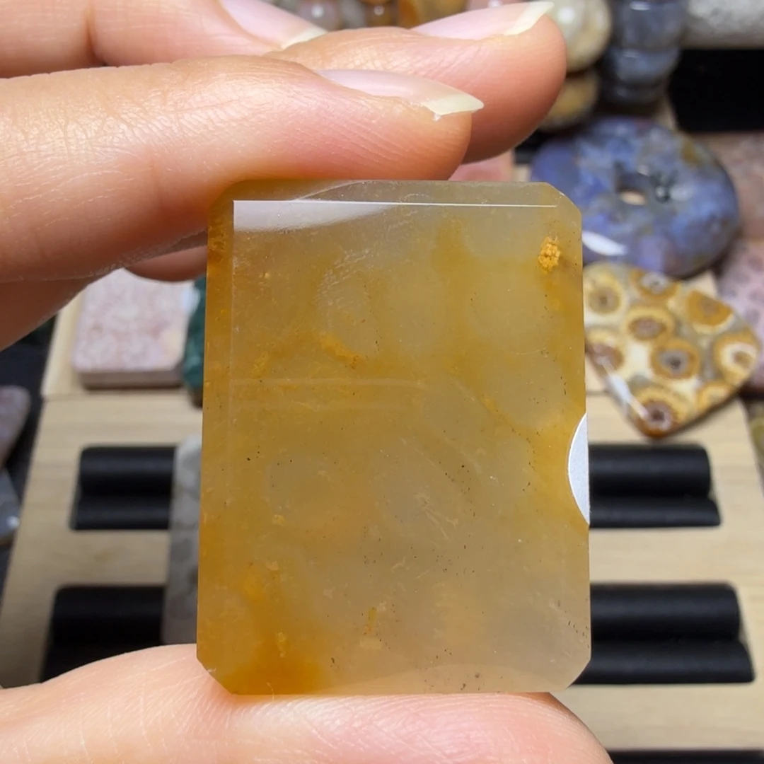 硅化玉未镶嵌冰冰糖糖手工牌