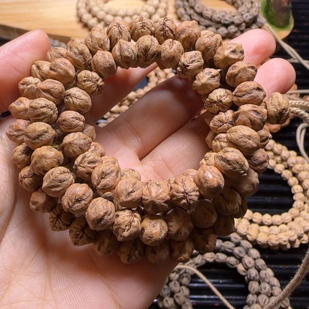 吊坠柏香籽/百香籽莲***王