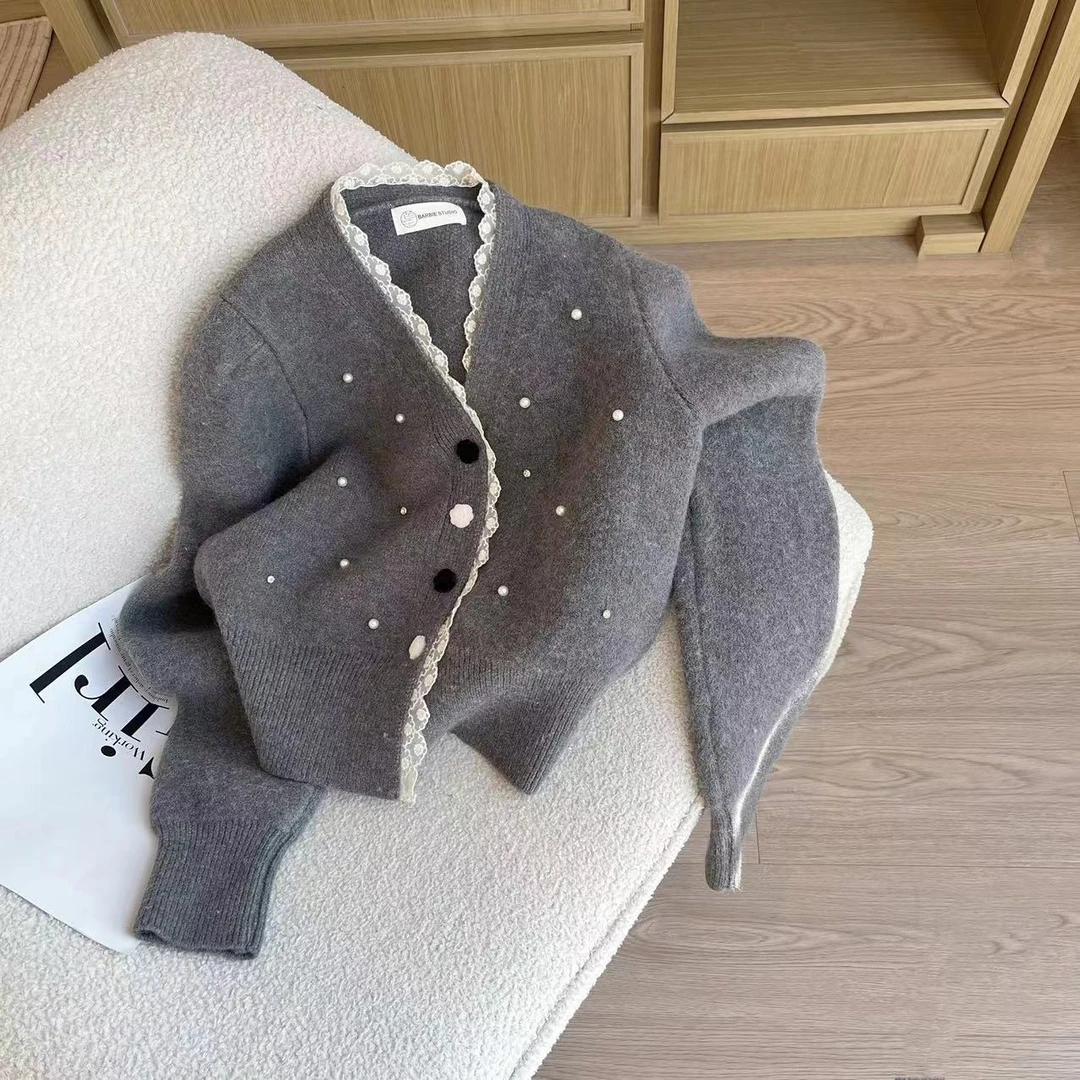 【豆子推荐】3782 冬季小香风木耳边V领时尚洋气毛衣