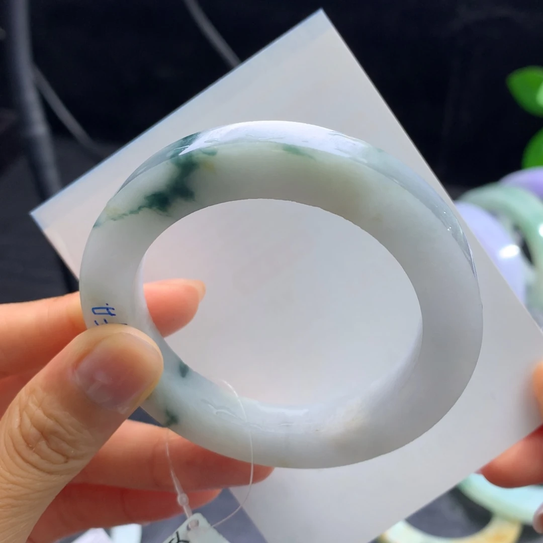 定制翡翠手镯未镶嵌