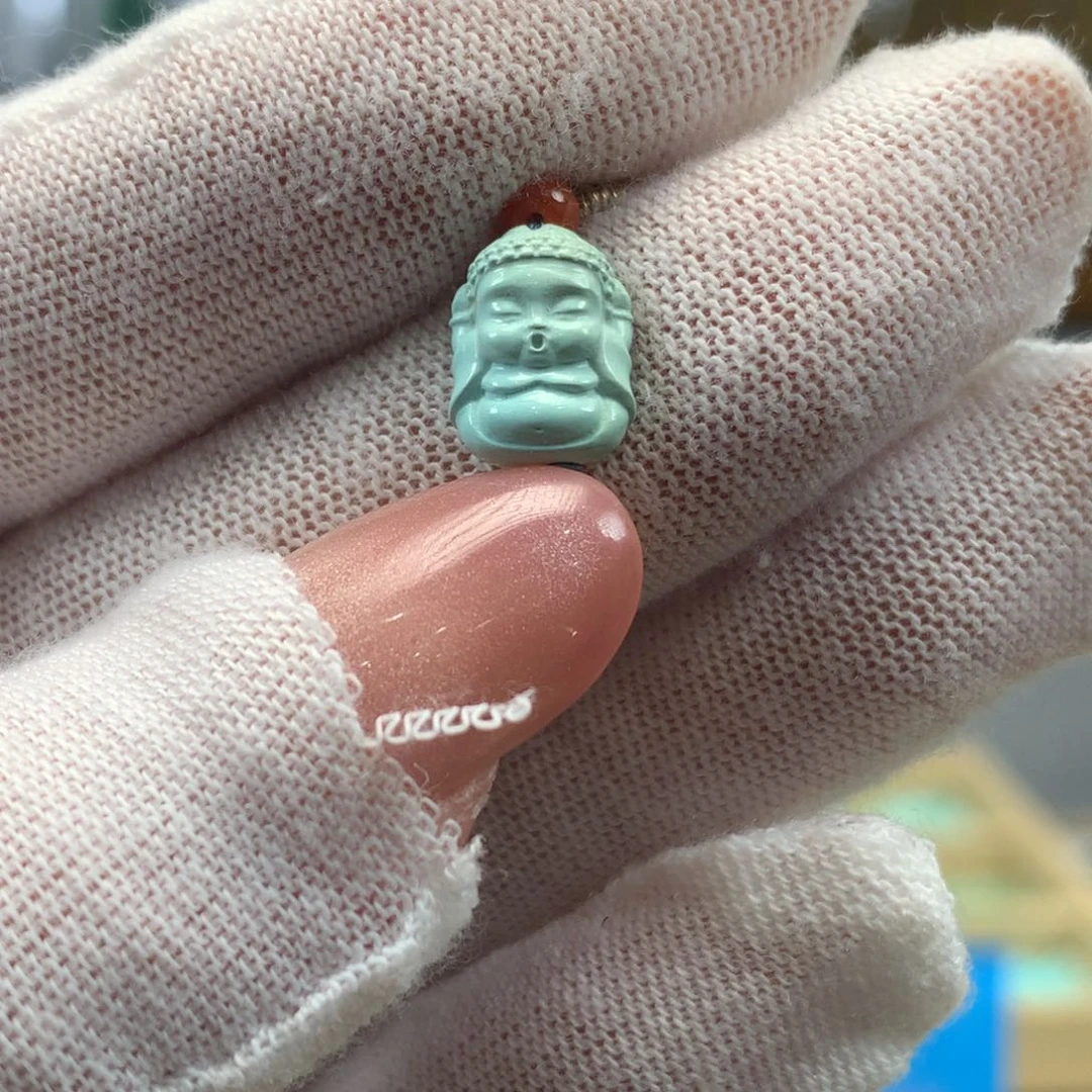 绿松石未镶嵌挂件