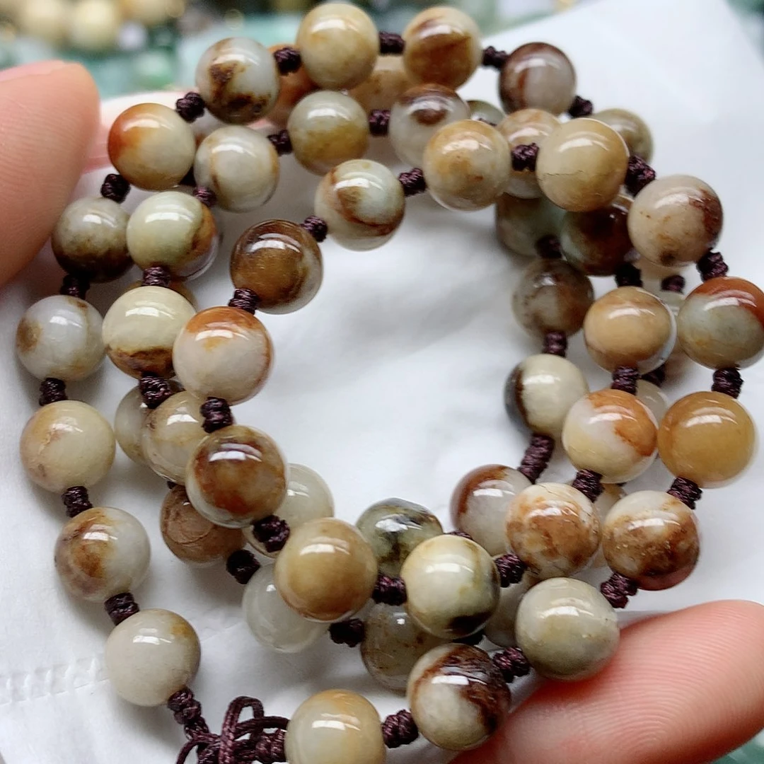 翡翠颈饰未镶嵌手串