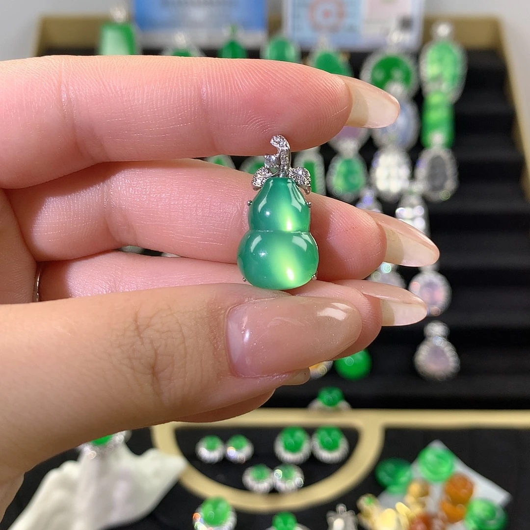 玛瑙/玉髓银S925镶嵌颈饰